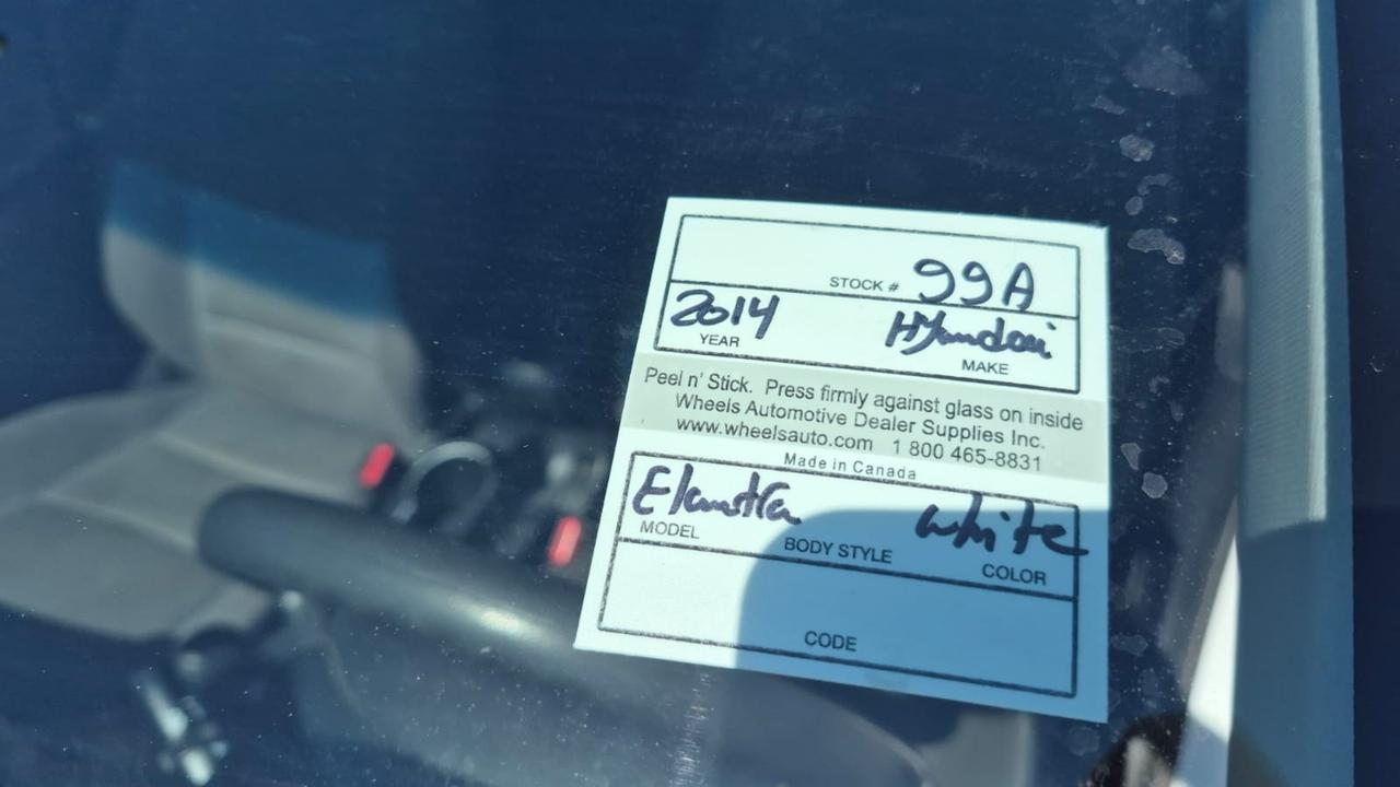2014 Hyundai Elantra GL, AUTO, SEDAN, 4 CYL, ONLY 172KMS, CERTIFIED Photo