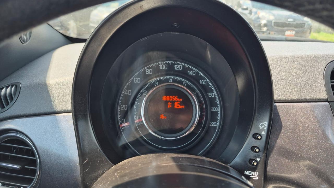 2014 Fiat 500 SPORT, AUTO, HATCH, GREAT ON FUEL, AS IS SPECIAL Photo