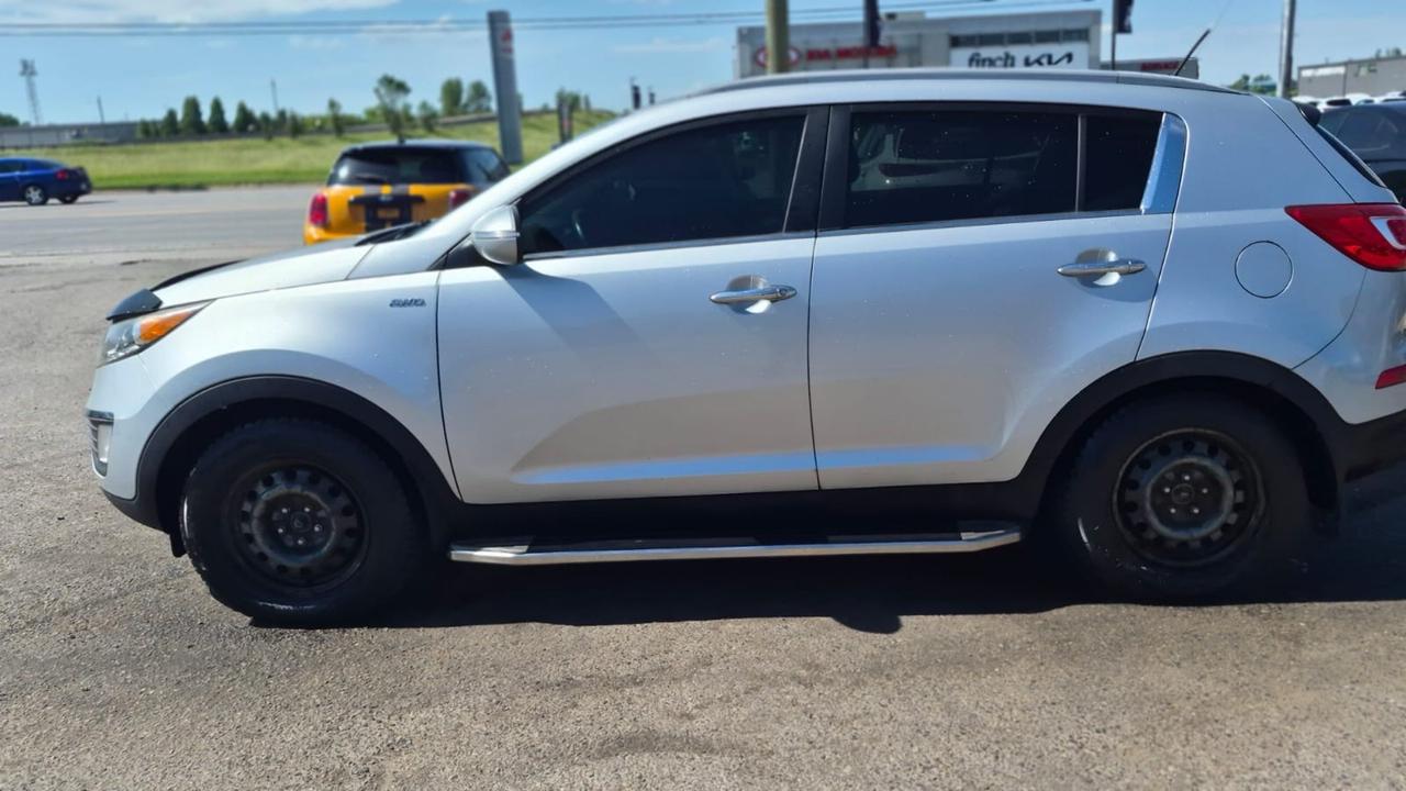 2013 Kia Sportage EX, ONLY 73KMS, 2 SETS WHEELS, CERTIFIED Photo