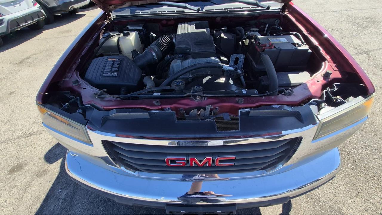2010 GMC Canyon SLE, CREW CAB, 4 CYL, ONLY 148KMS, AS IS SPECIAL Photo