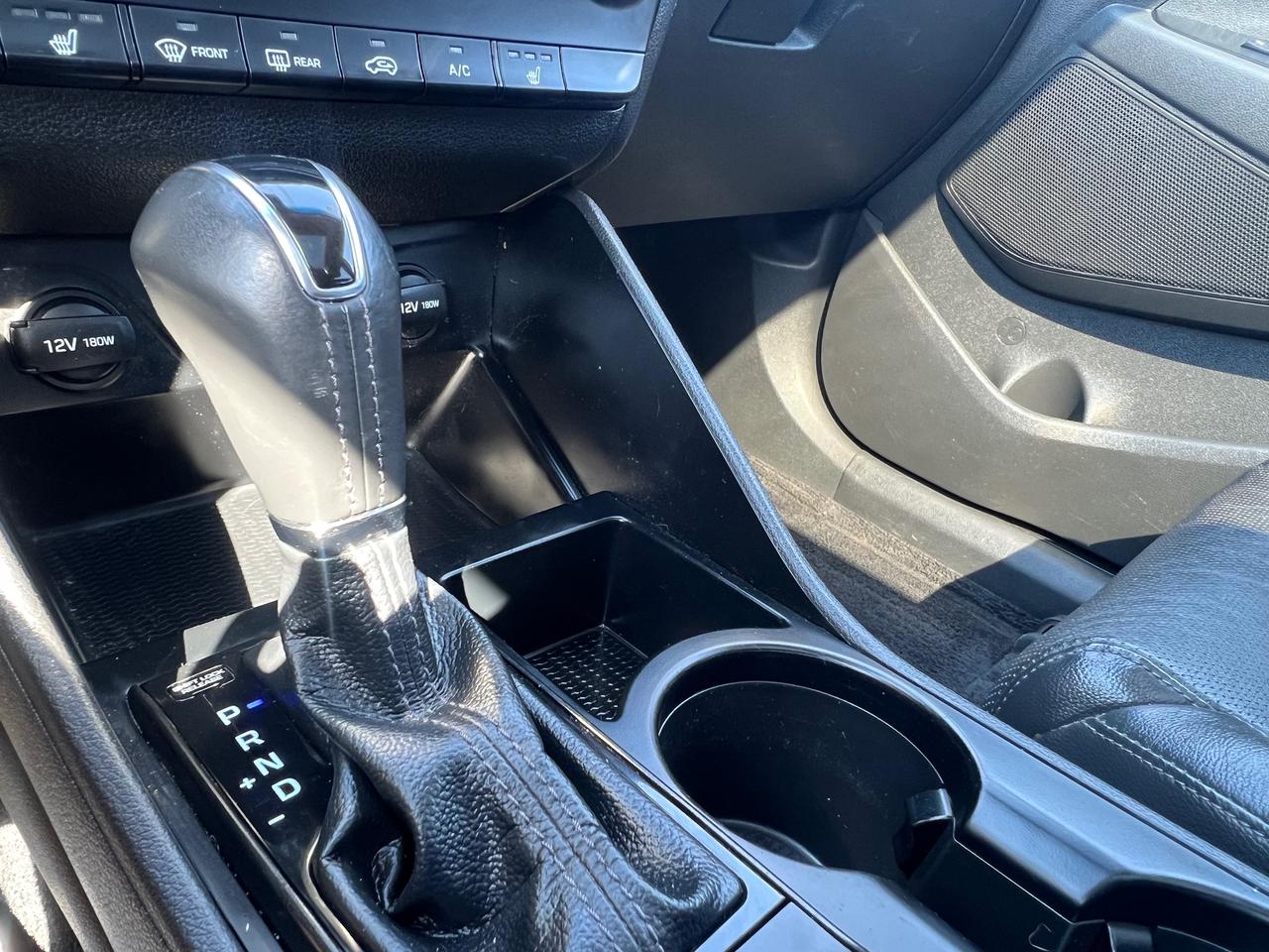 2020 Hyundai Tucson LEATHER-SUNROOF-BACK CAM- BLUETOOTH & MORE! Photo