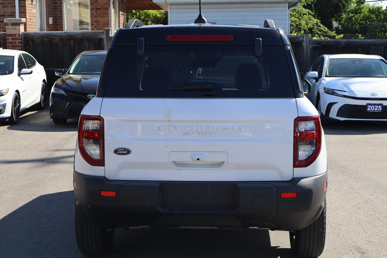 2025 Ford Bronco Sport Outer Banks 4x4 Photo2