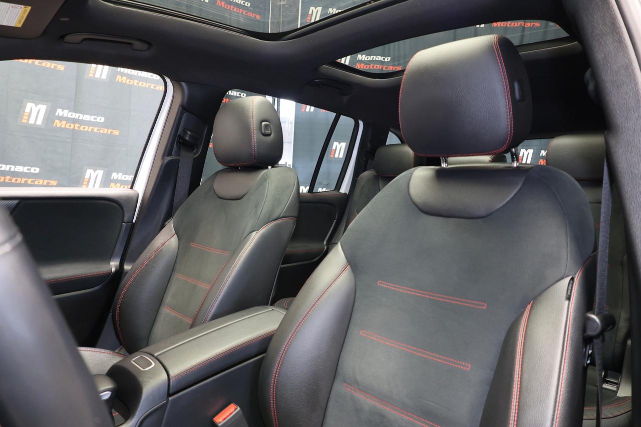 2021 Mercedes-Benz GLB GLB250 4MATIC - 7SEATER|NIGHT PKG|CARBON TRIM Photo