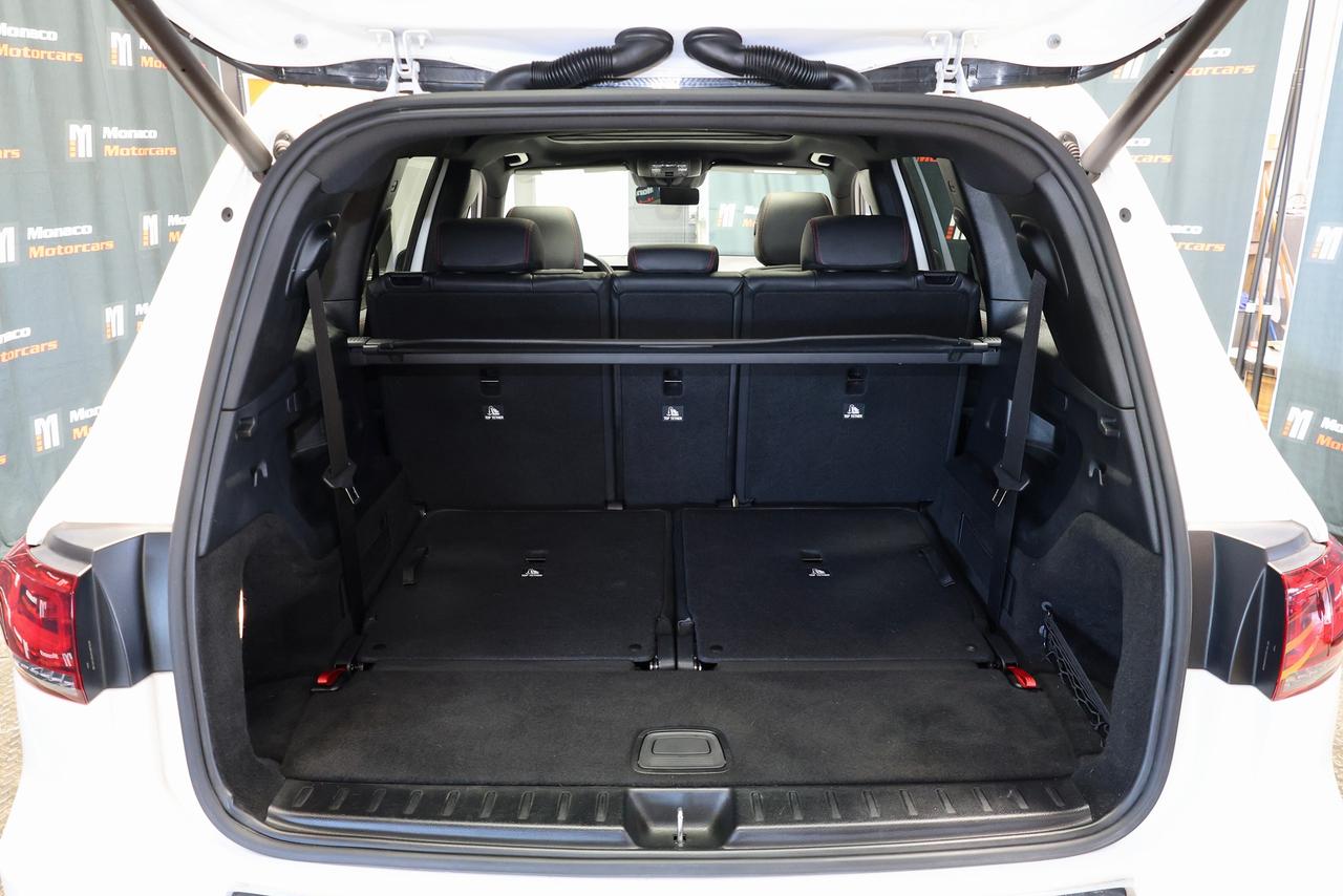 2021 Mercedes-Benz GLB GLB250 4MATIC - 7SEATER|NIGHT PKG|CARBON TRIM Photo
