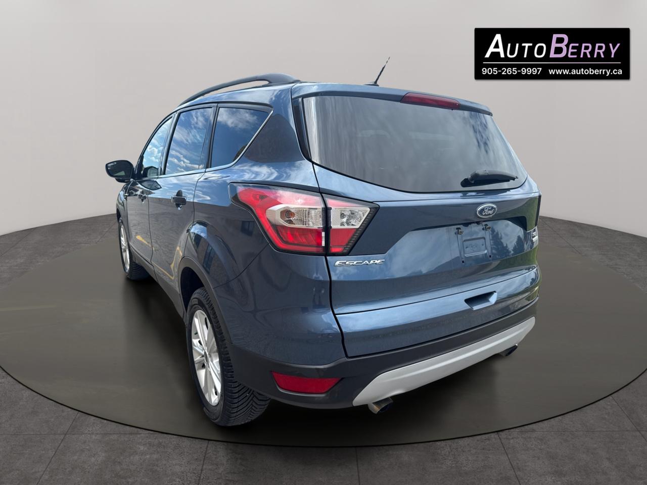 2018 Ford Escape SE FWD Photo