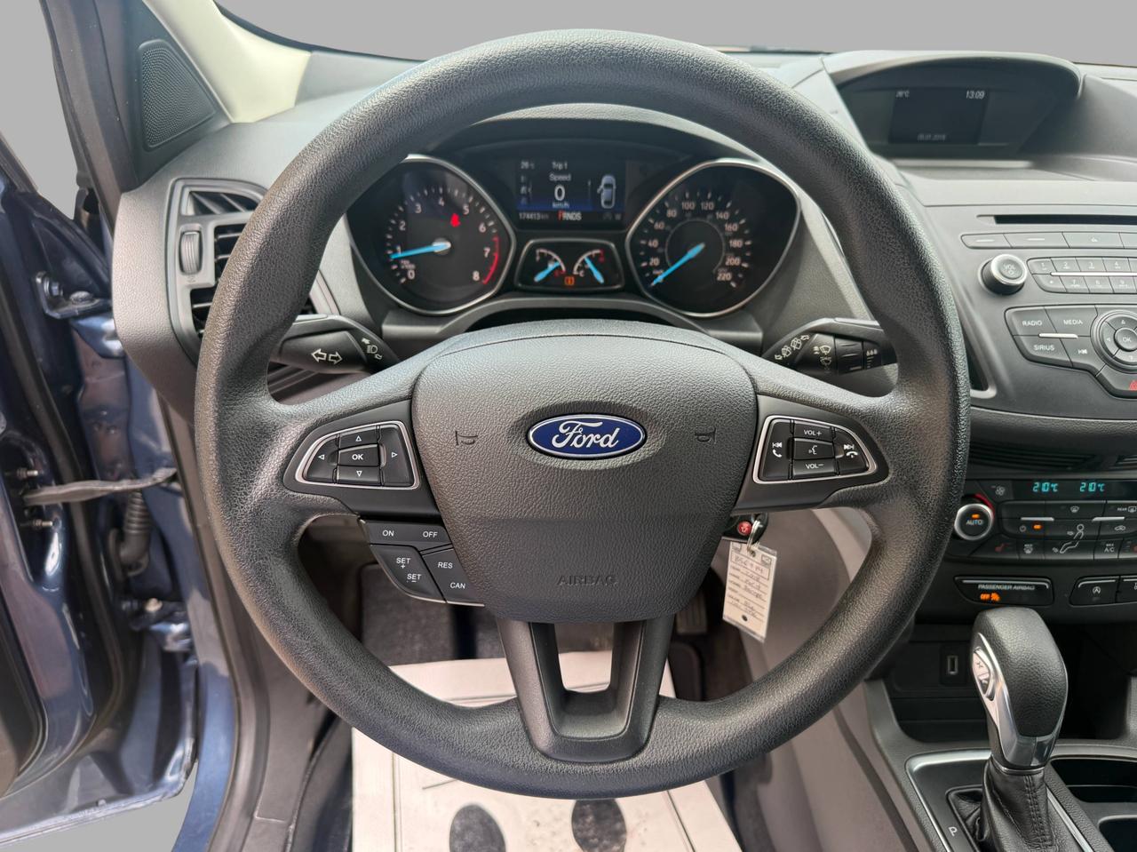 2018 Ford Escape SE FWD Photo