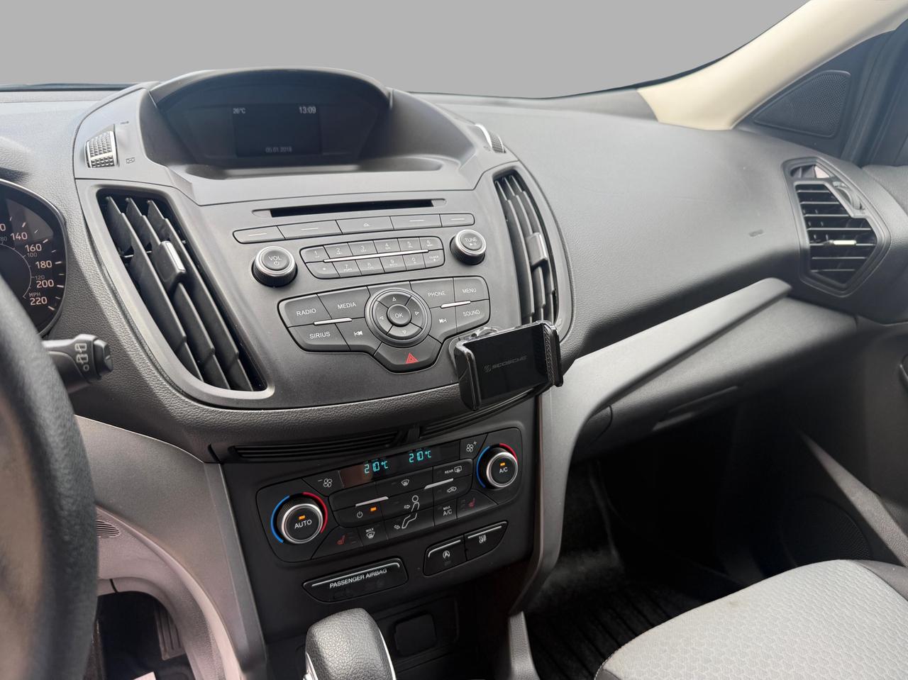2018 Ford Escape SE FWD Photo