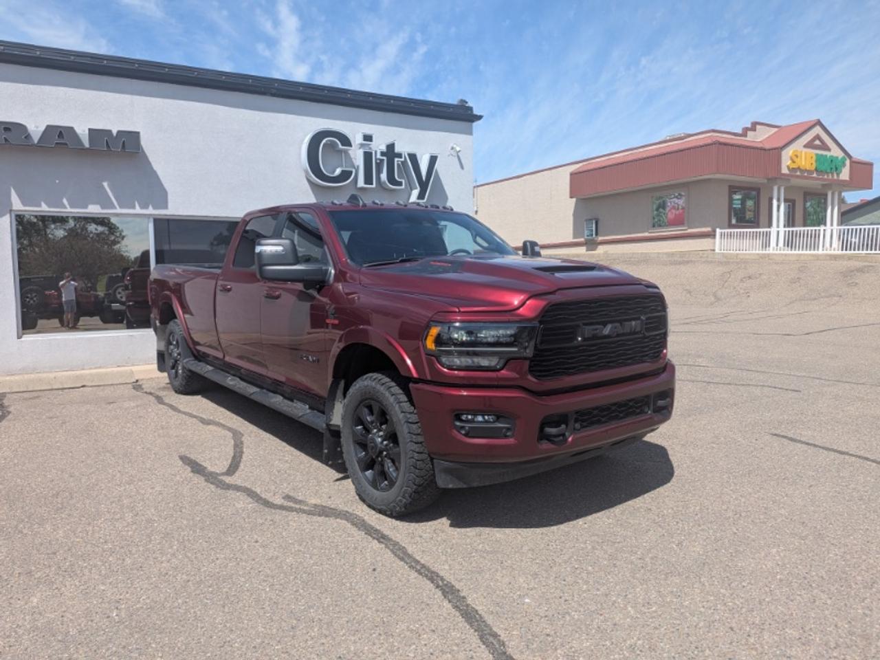 Used 2024 RAM 3500 LIMITED CREW 8' 4X4 6.7L DIESEL (ETL) 6AT for sale in Medicine Hat, AB