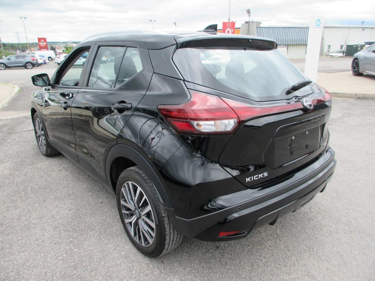 2024 Nissan Kicks SV Photo