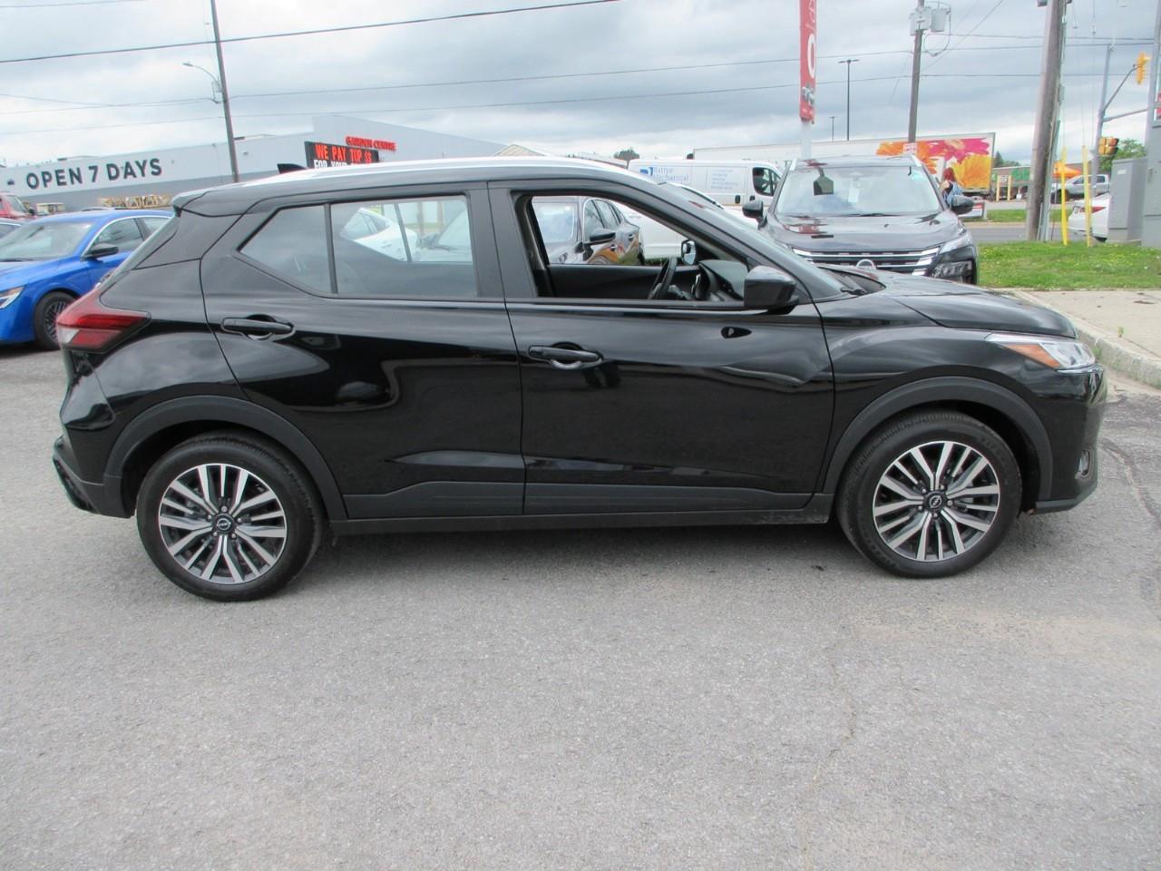2024 Nissan Kicks SV Photo