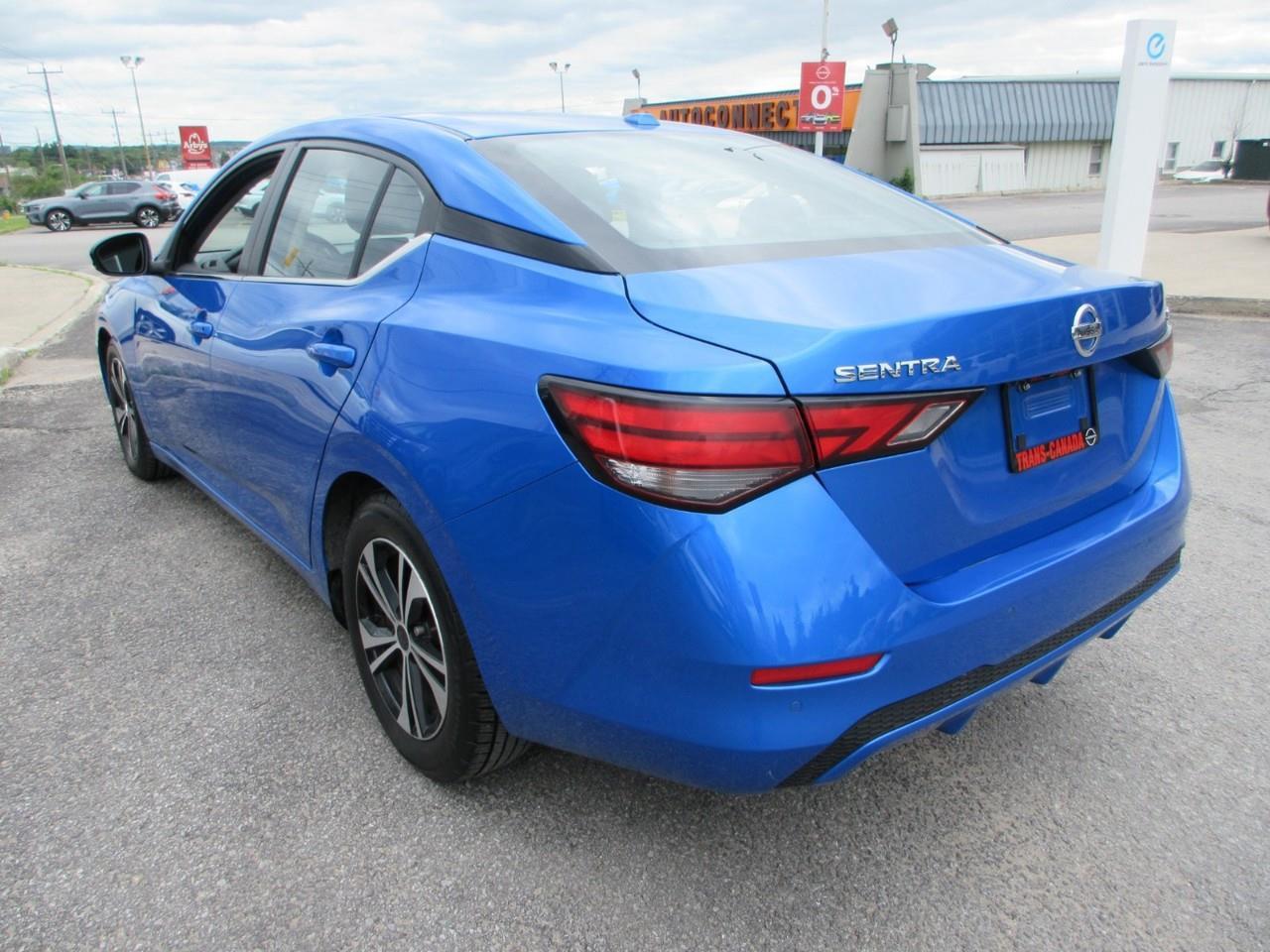 2021 Nissan Sentra SV Photo