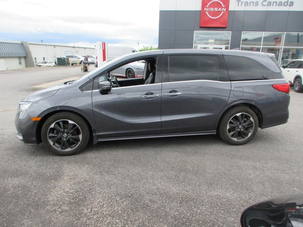 2023 Honda Odyssey Touring Photo