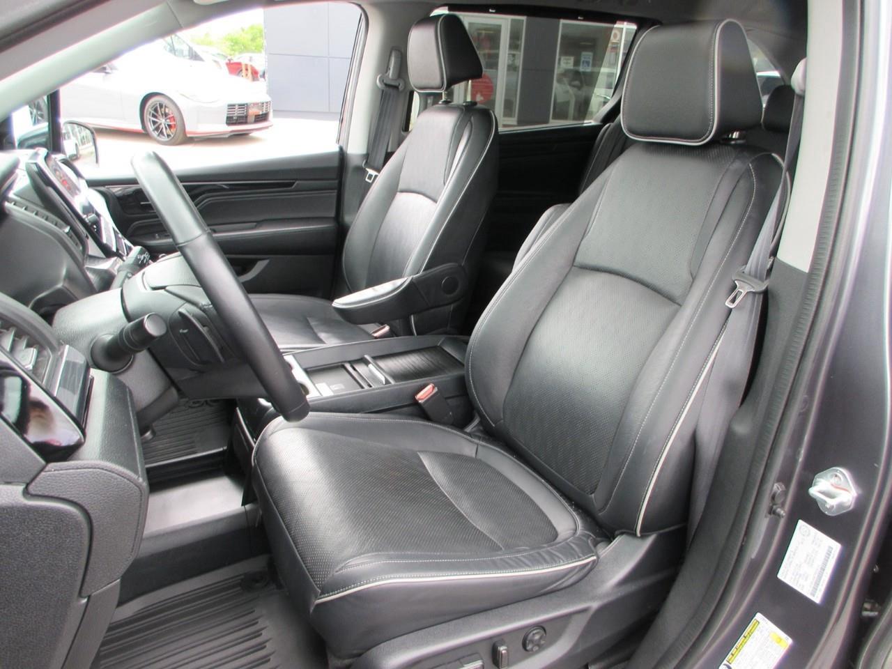 2023 Honda Odyssey Touring Photo