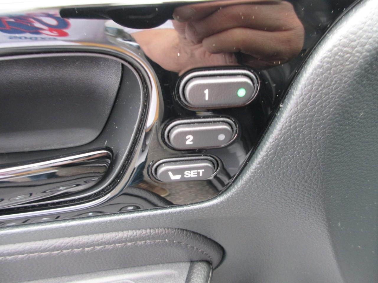 2023 Honda Odyssey Touring Photo