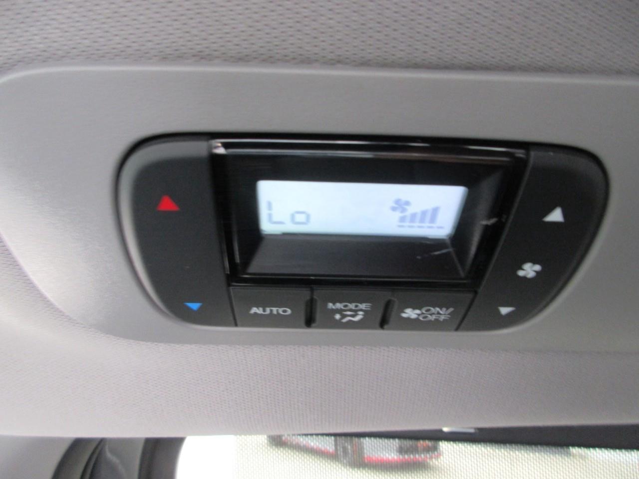 2023 Honda Odyssey Touring Photo