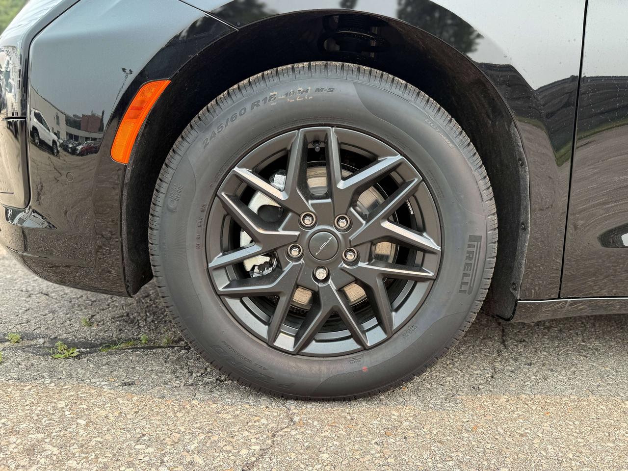 2027 Chrysler Pacifica Select FWD Photo