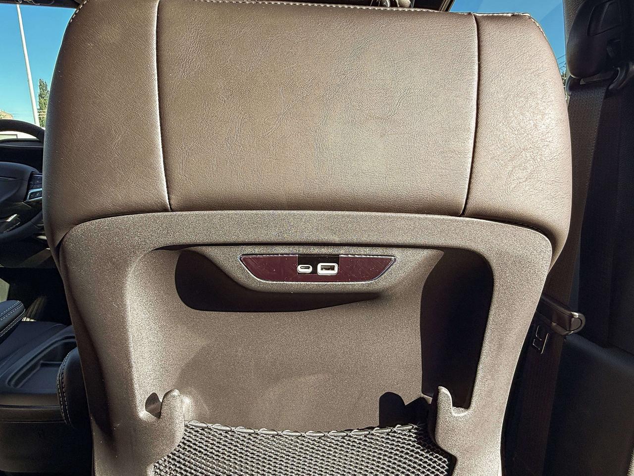 2027 Chrysler Pacifica Select FWD Photo