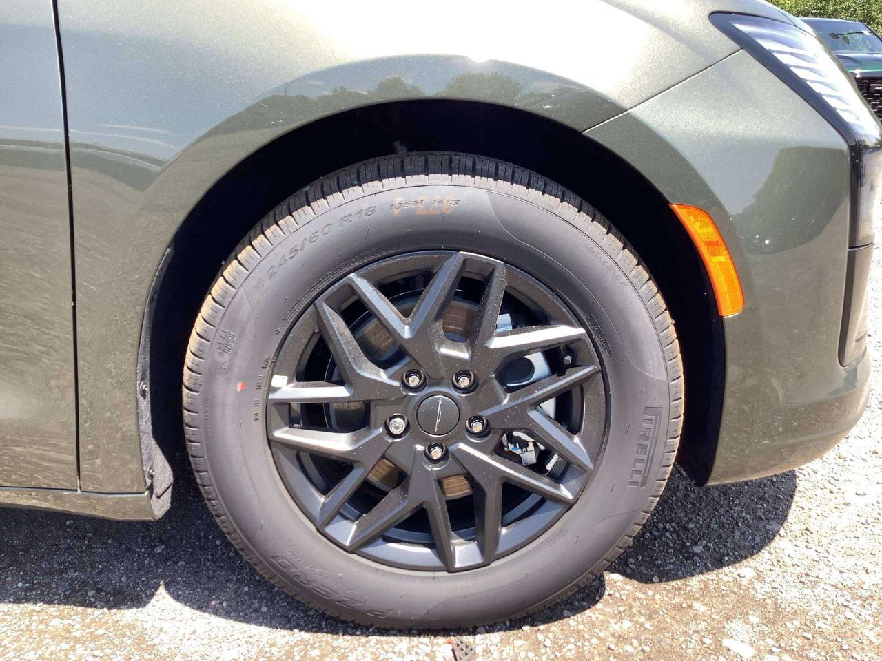 2027 Chrysler Pacifica SELECT FWD | Leather | S APP PKG | 8-PASSENGER Photo