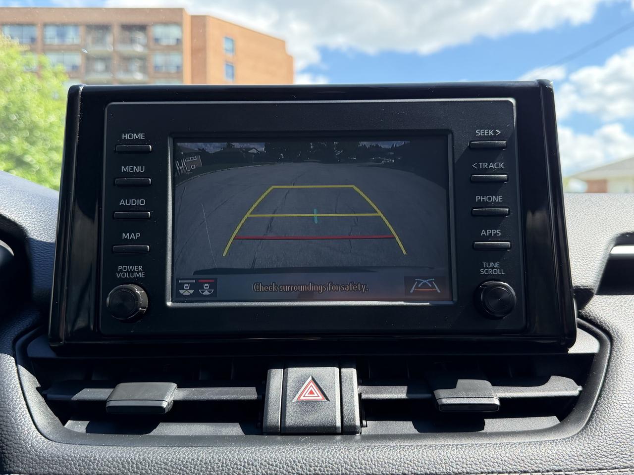 2019 Toyota RAV4 AWD LE Photo