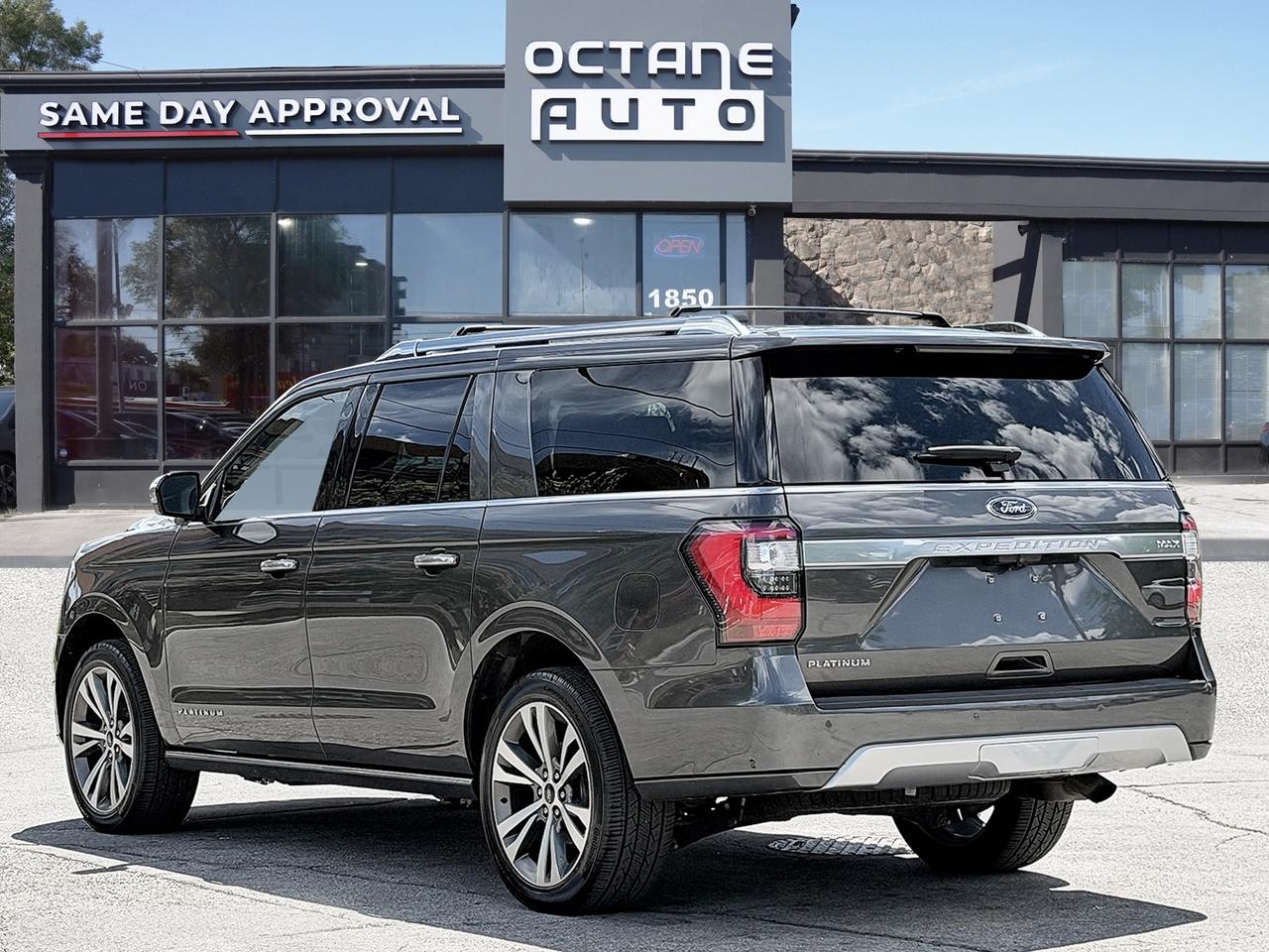 2020 Ford Expedition Platinum Max 4X4 Photo