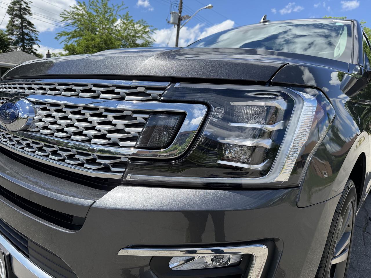 2020 Ford Expedition Platinum Max 4X4 Photo