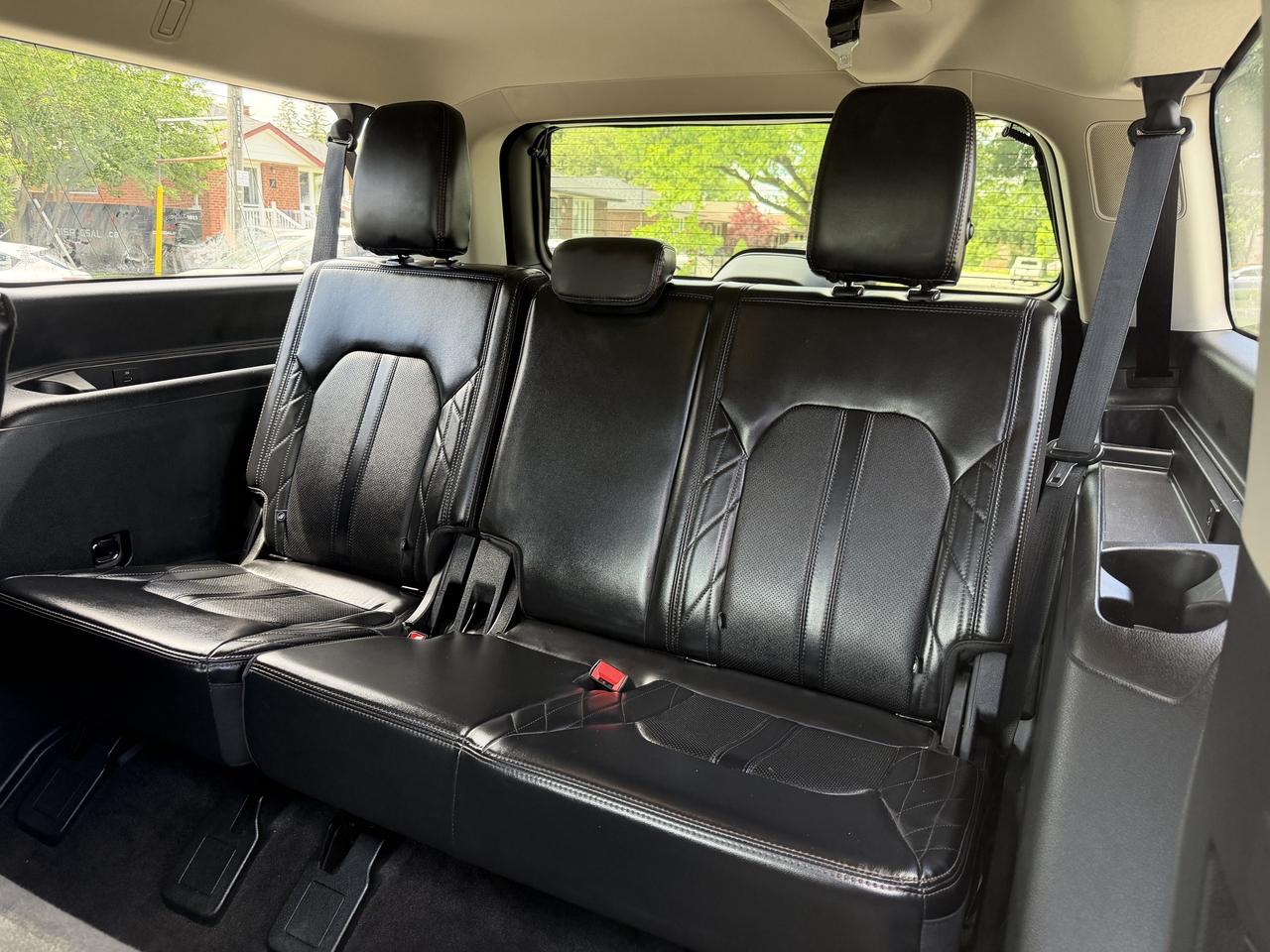 2020 Ford Expedition Platinum Max 4X4 Photo