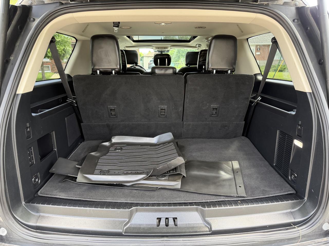 2020 Ford Expedition Platinum Max 4X4 Photo