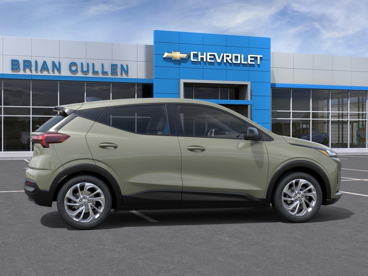 2027 Chevrolet Bolt LT FWD 4dr LT Photo