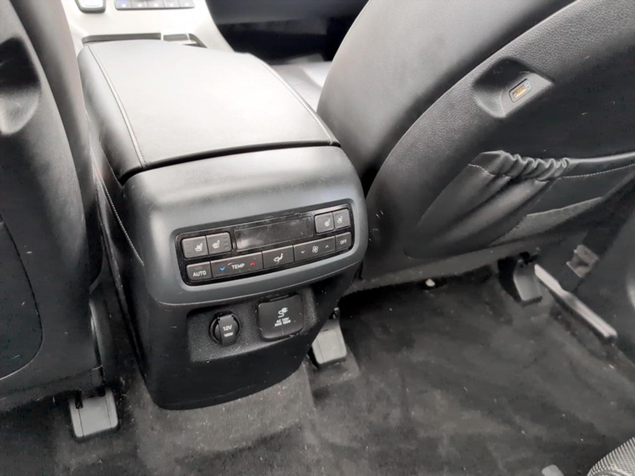 2020 Hyundai PALISADE Ultimate  **CLEAN CARFAX** Photo