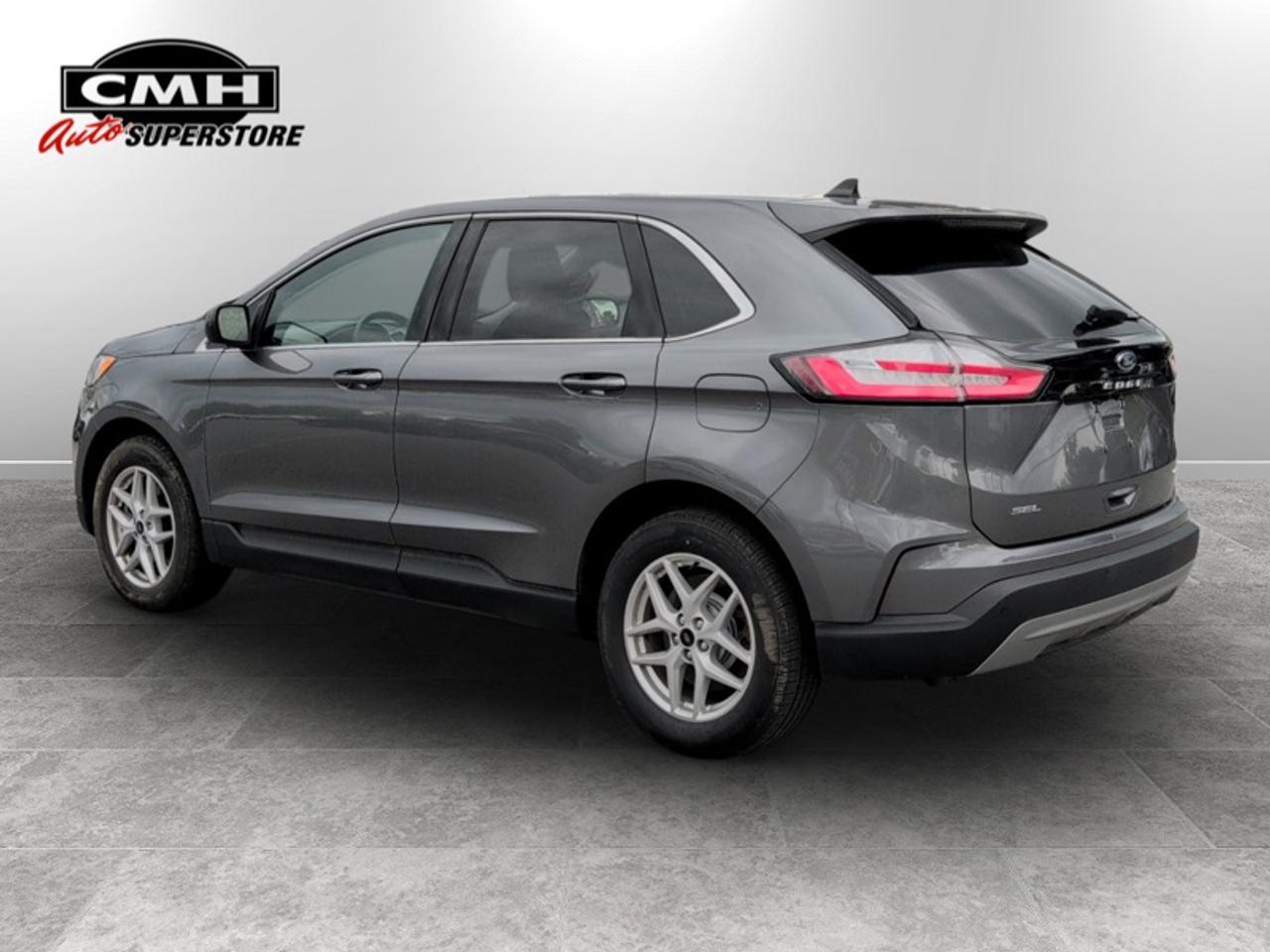 2024 Ford Edge SEL  **CLEAN CARFAX** Photo