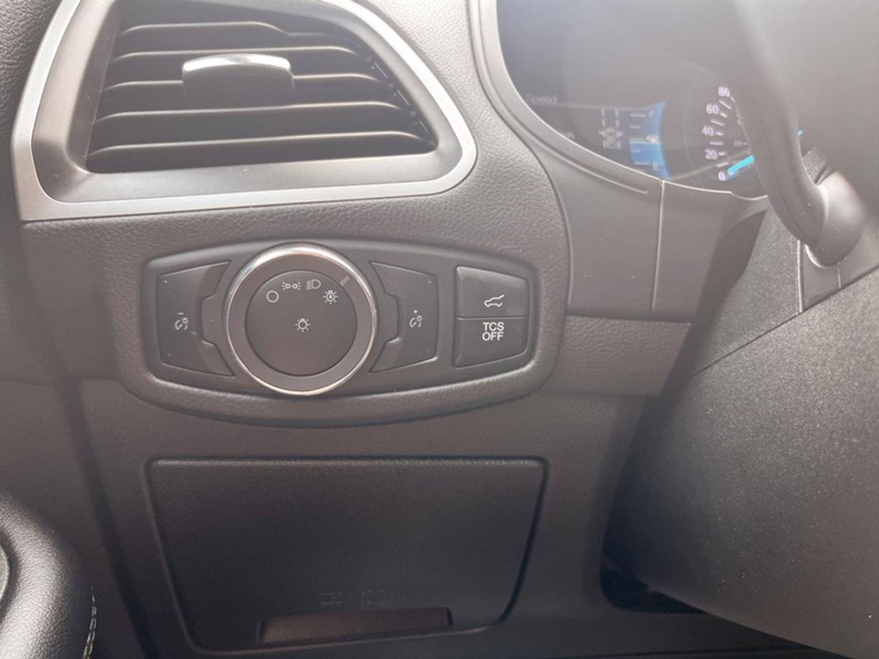 2024 Ford Edge SEL  **CLEAN CARFAX** Photo