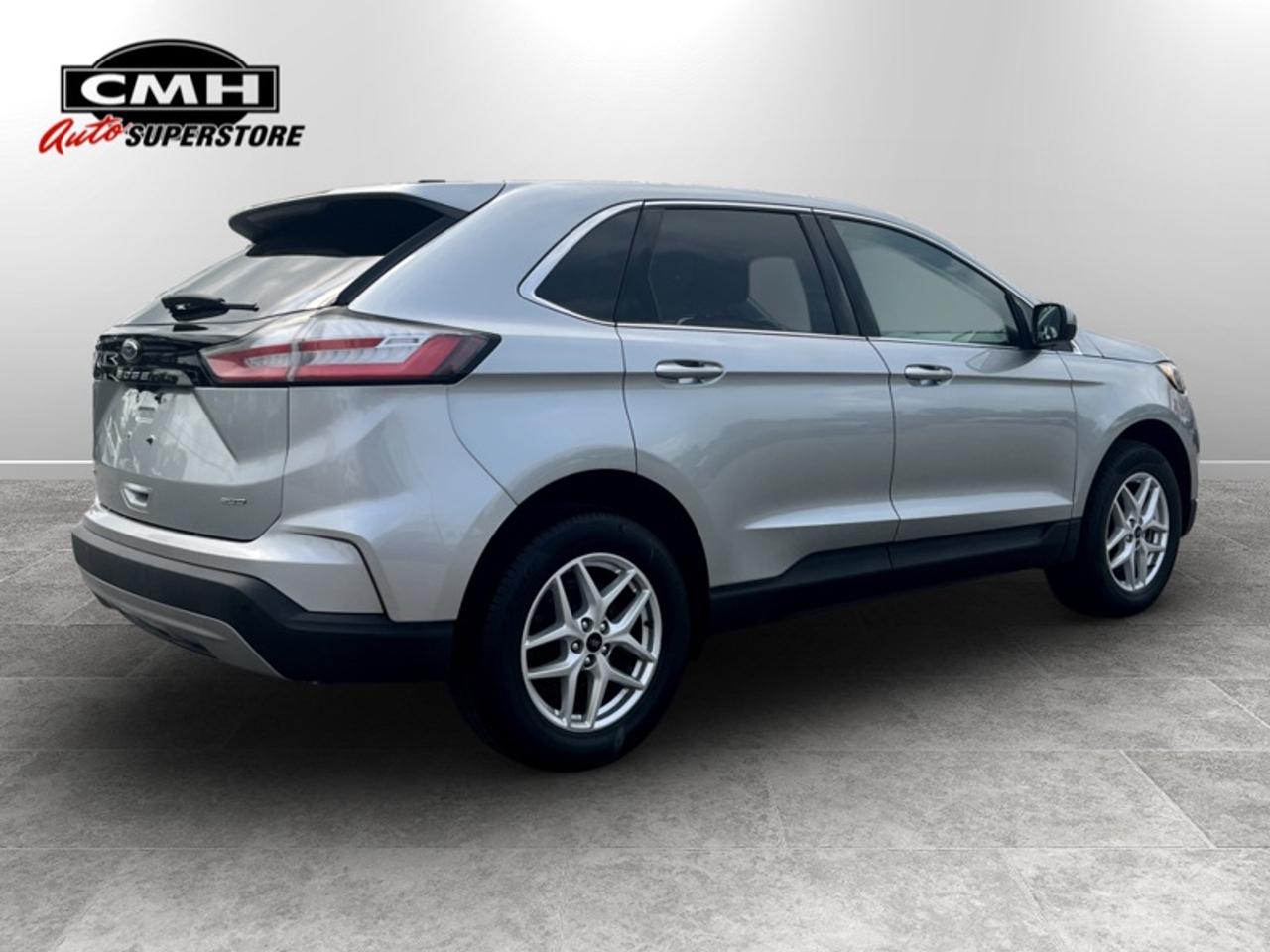 2024 Ford Edge SEL  **CLEAN CARFAX** Photo
