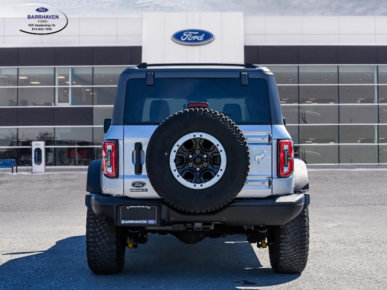 2023 Ford Bronco Badlands Photo4