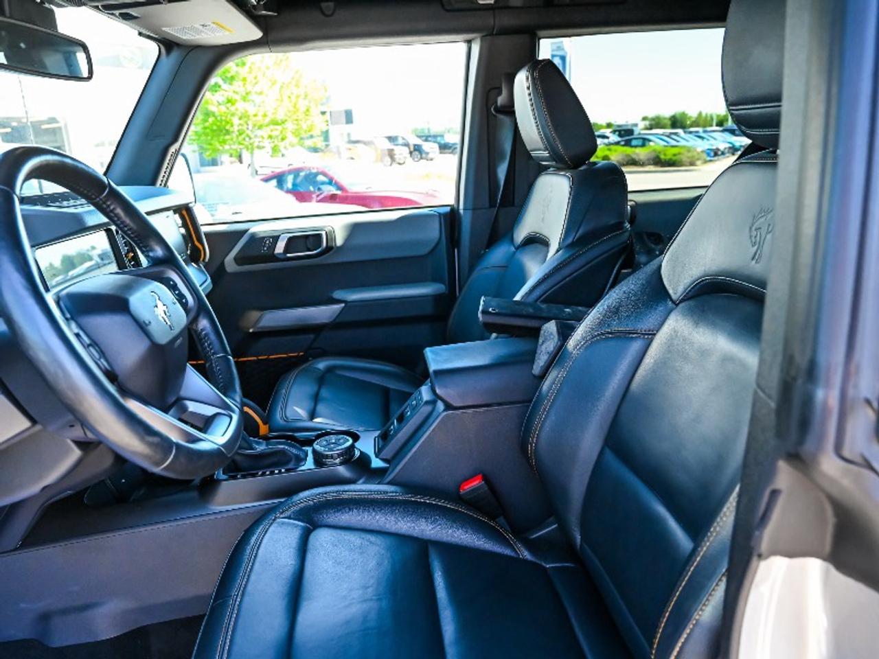 2023 Ford Bronco Badlands Photo