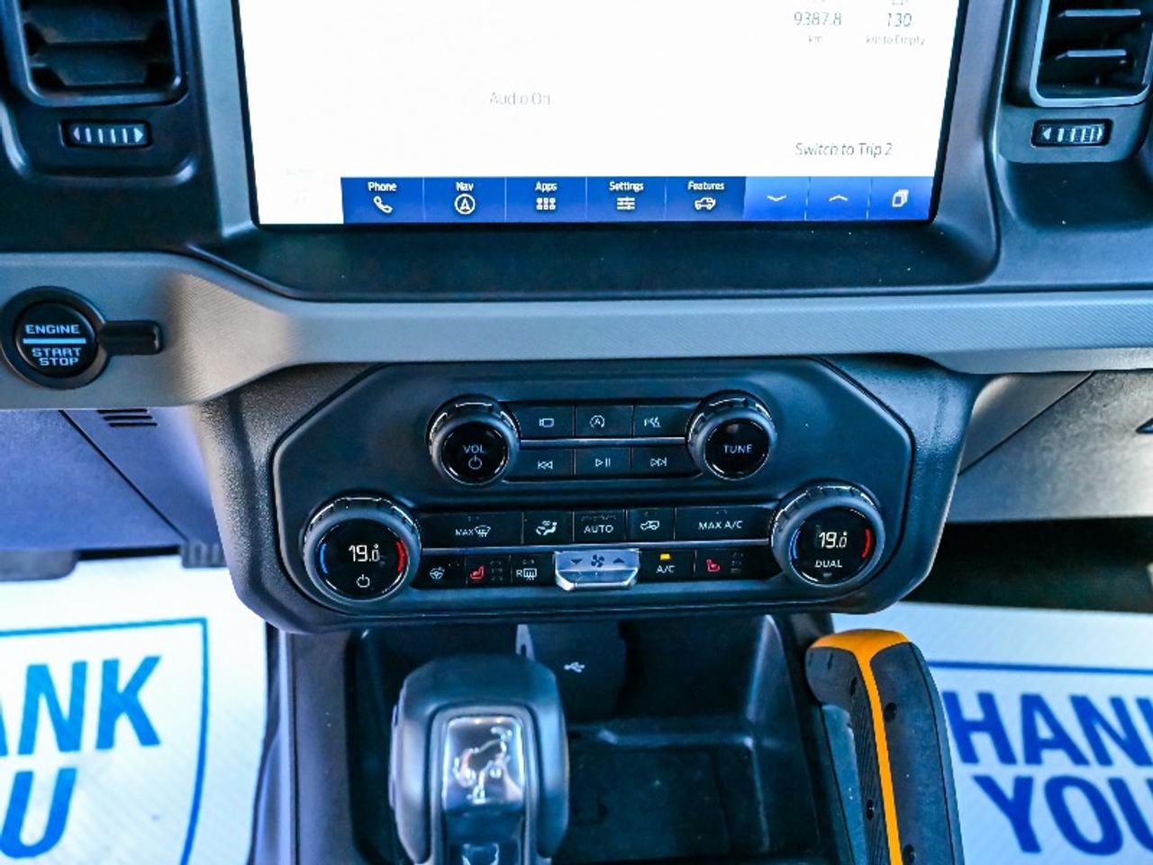 2023 Ford Bronco Badlands Photo