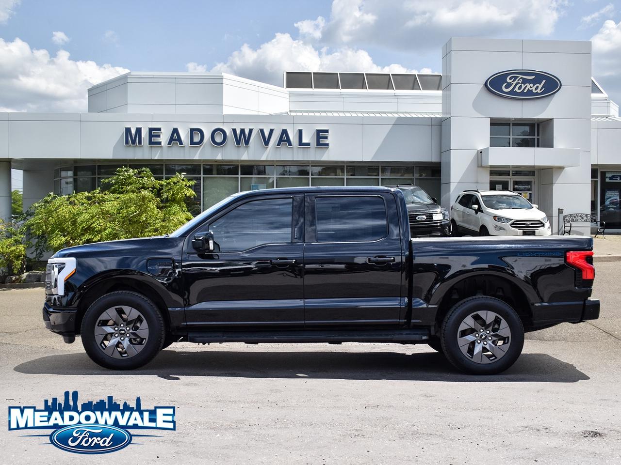 2023 Ford F-150 Lightning Lariat Photo