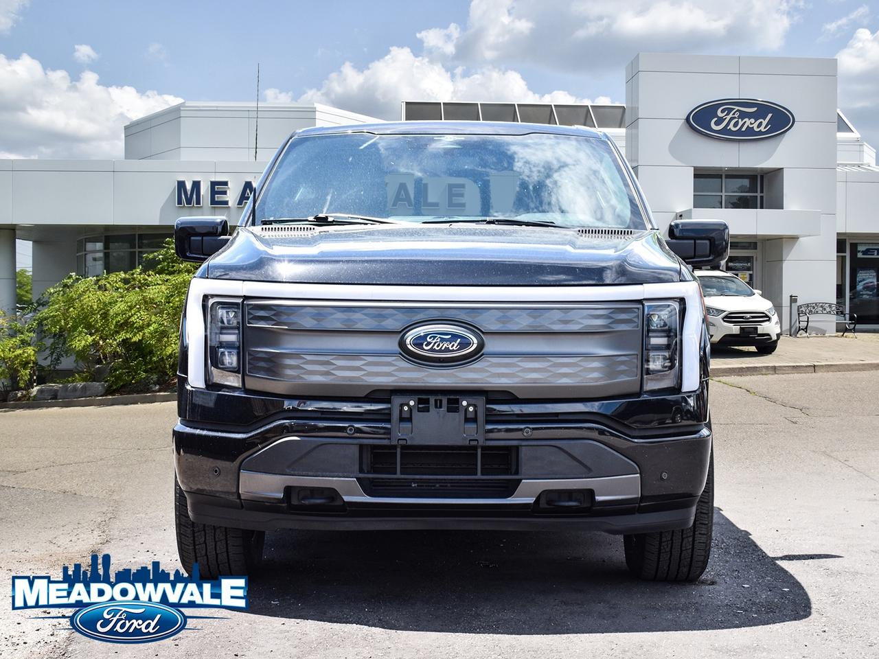 2023 Ford F-150 Lightning Lariat Photo
