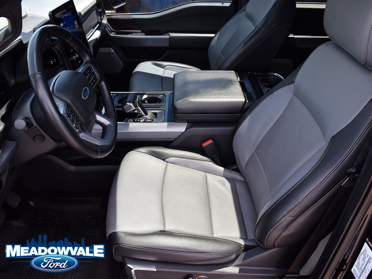 2023 Ford F-150 Lightning Lariat Photo