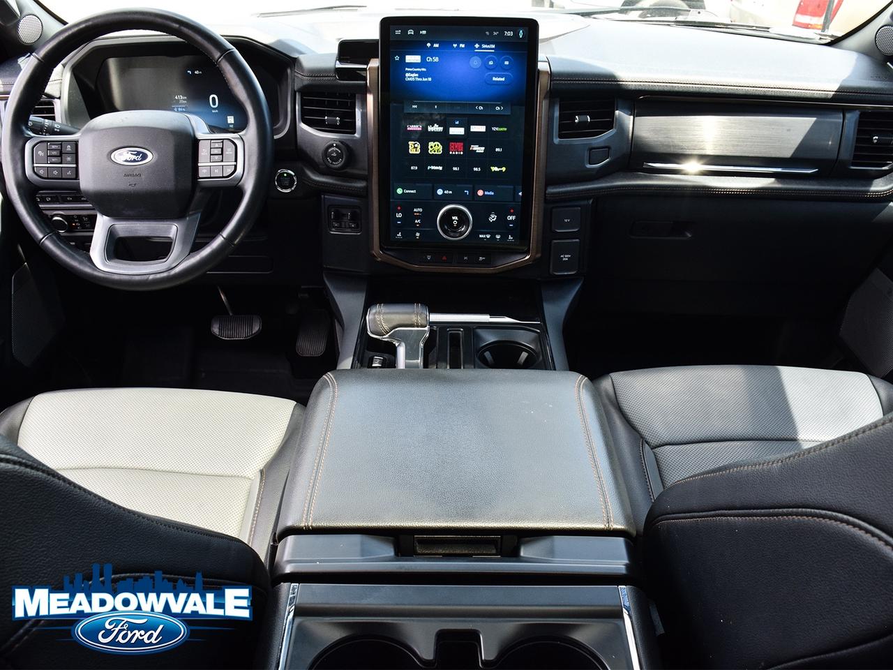 2023 Ford F-150 Lightning Lariat Photo