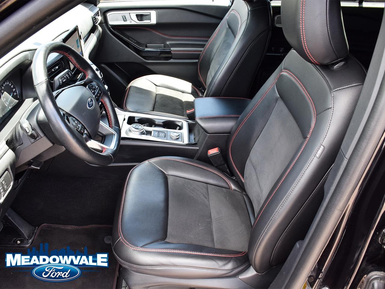 2022 Ford Explorer ST Photo