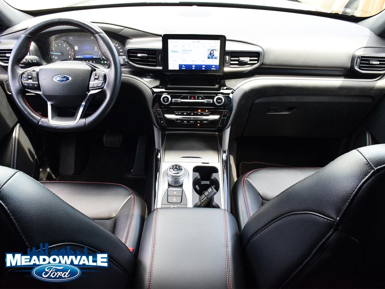 2022 Ford Explorer ST Photo