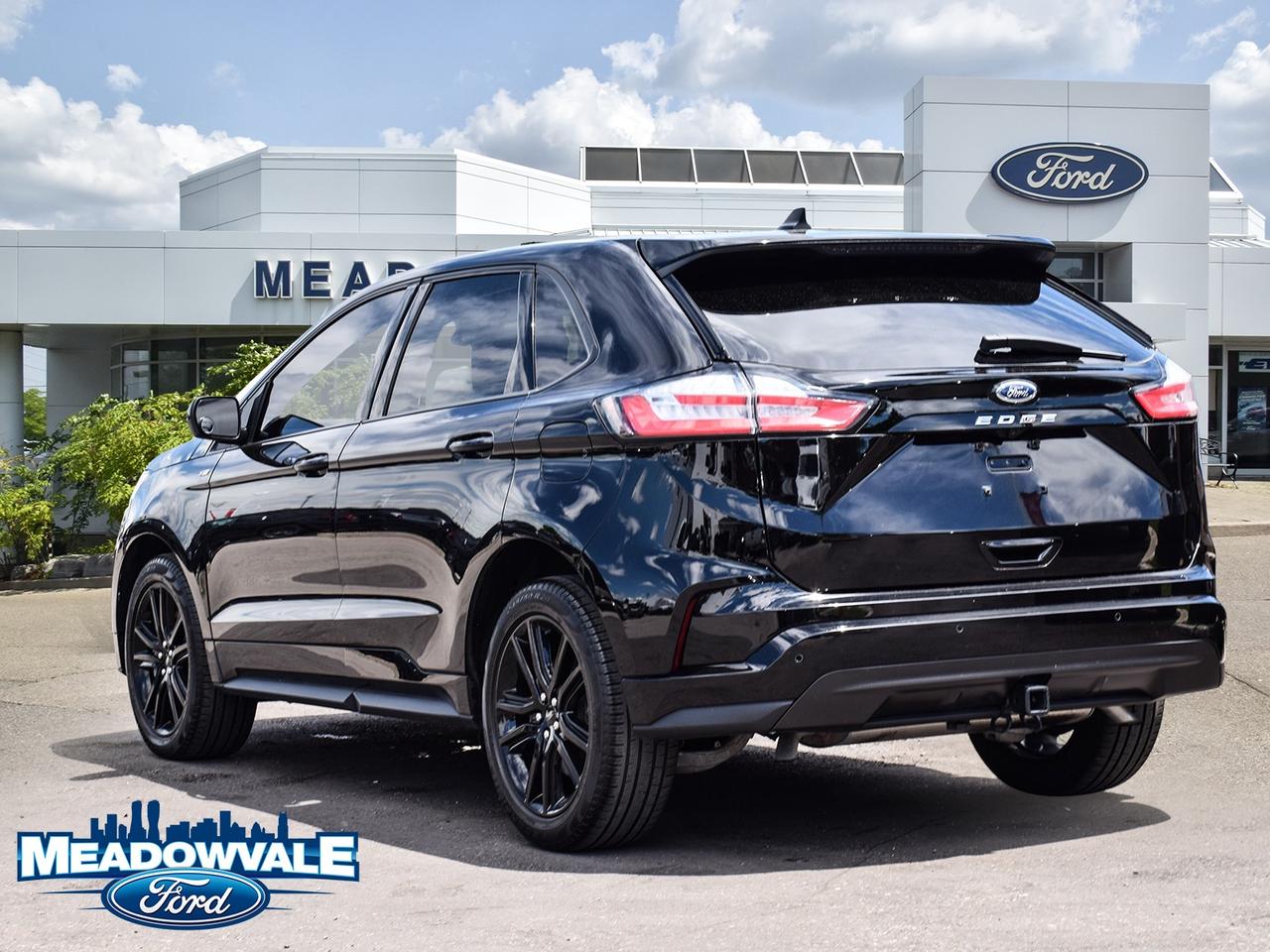 2024 Ford Edge ST Photo
