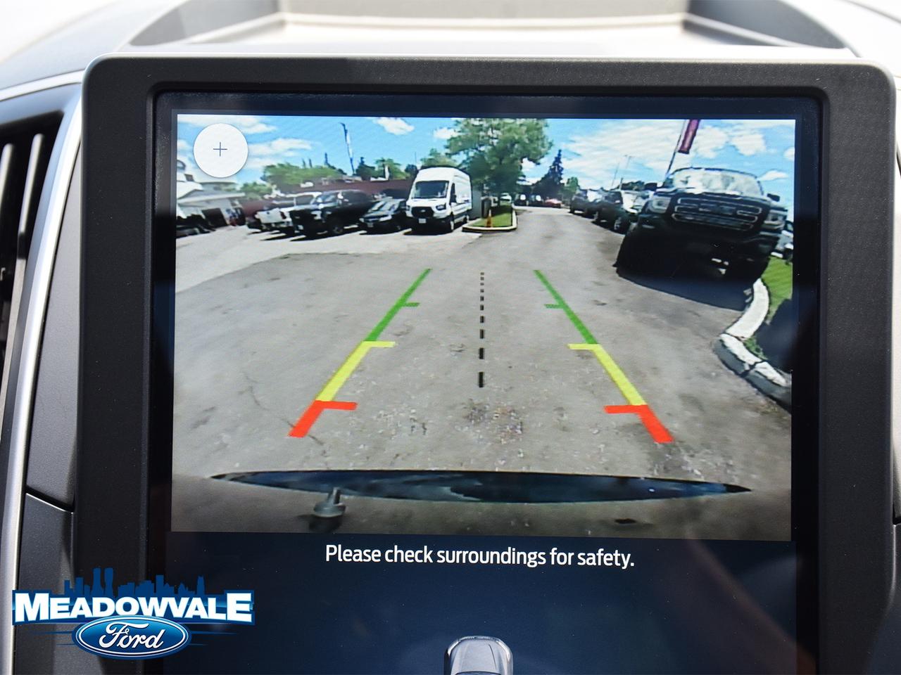 2024 Ford Edge ST Photo