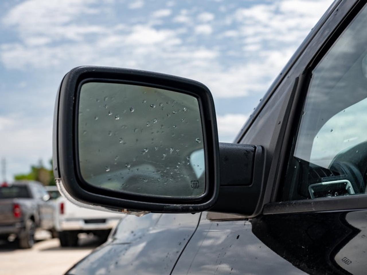 2022 RAM 1500 Classic SLT Photo
