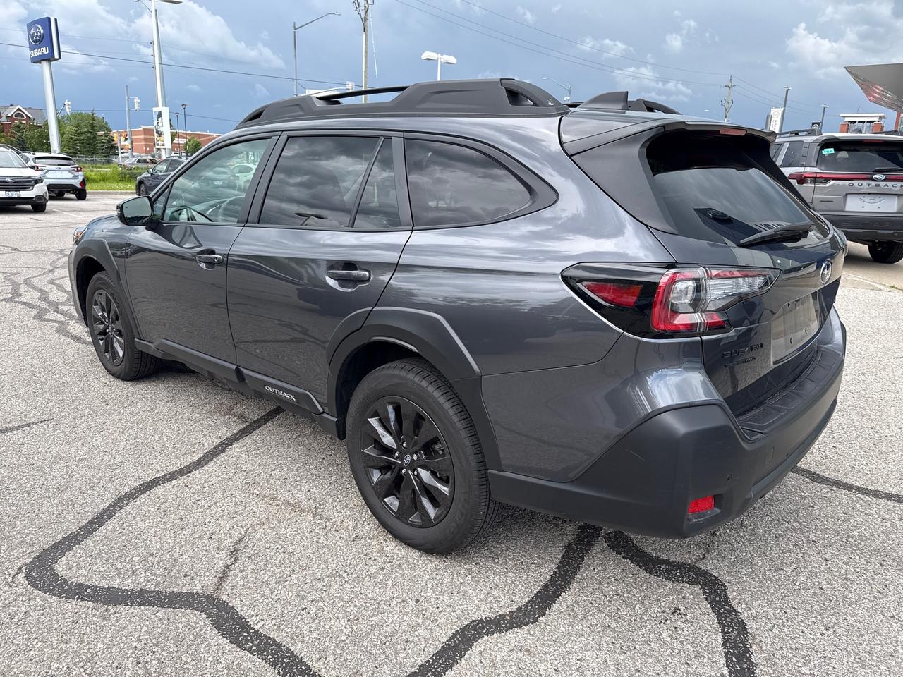 2025 Subaru Outback ONYX Photo