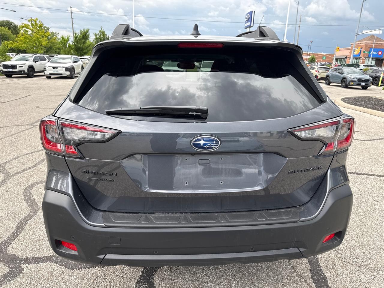 2025 Subaru Outback ONYX Photo