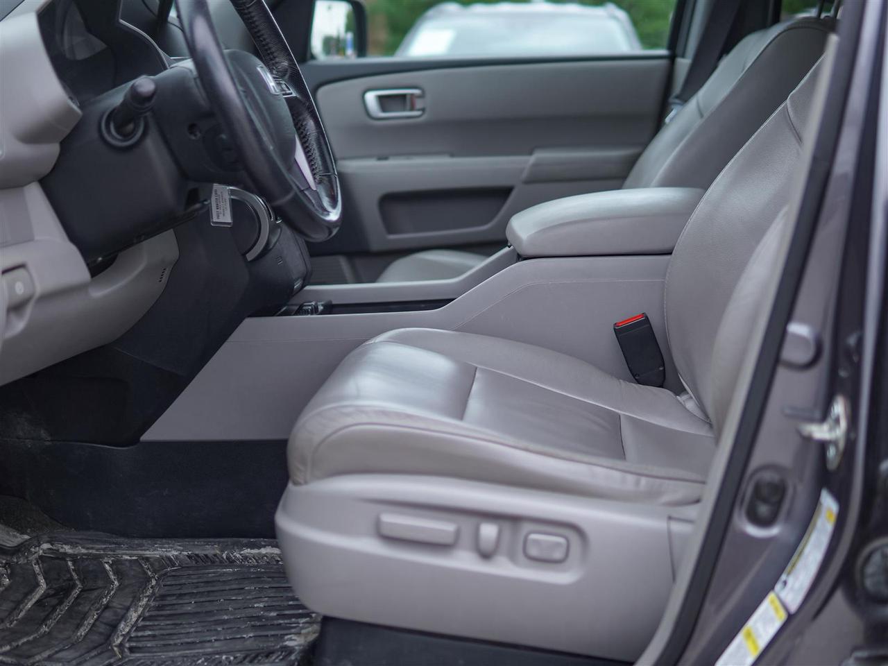 2014 Honda Pilot AS TRADED - YOU CERTIFY, YOU SAVE!!! (SAFETY NOT INC) | EX-L | LEATHER | SUNROOF | AS IS SPECIAL Photo