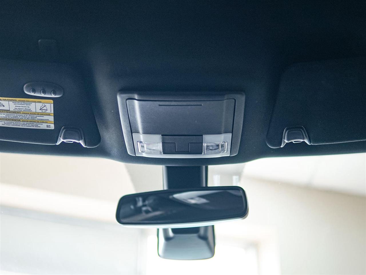 2018 Ford Explorer LIMITED | 4WD | LTHR | NAV | CAPTAIN PKG Photo
