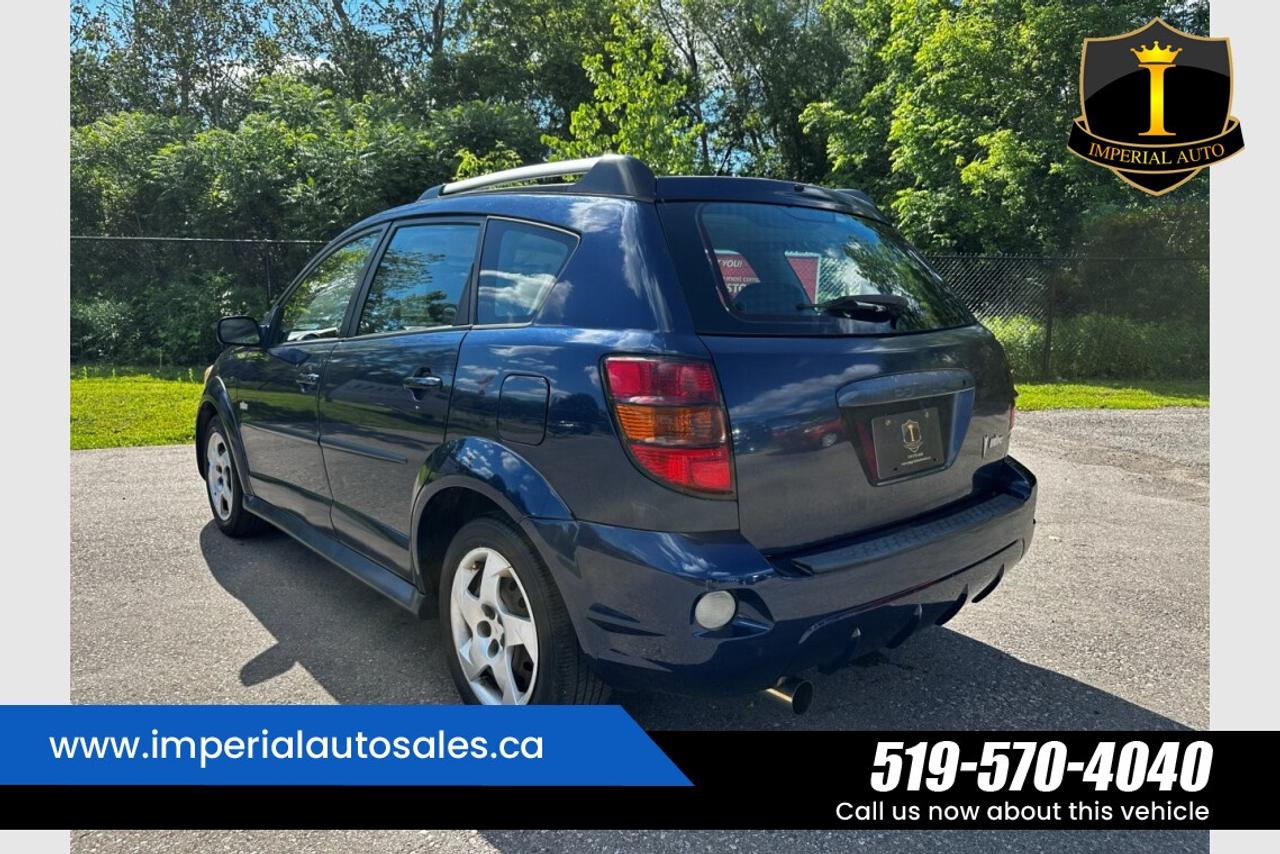 2007 Pontiac Vibe Base Photo