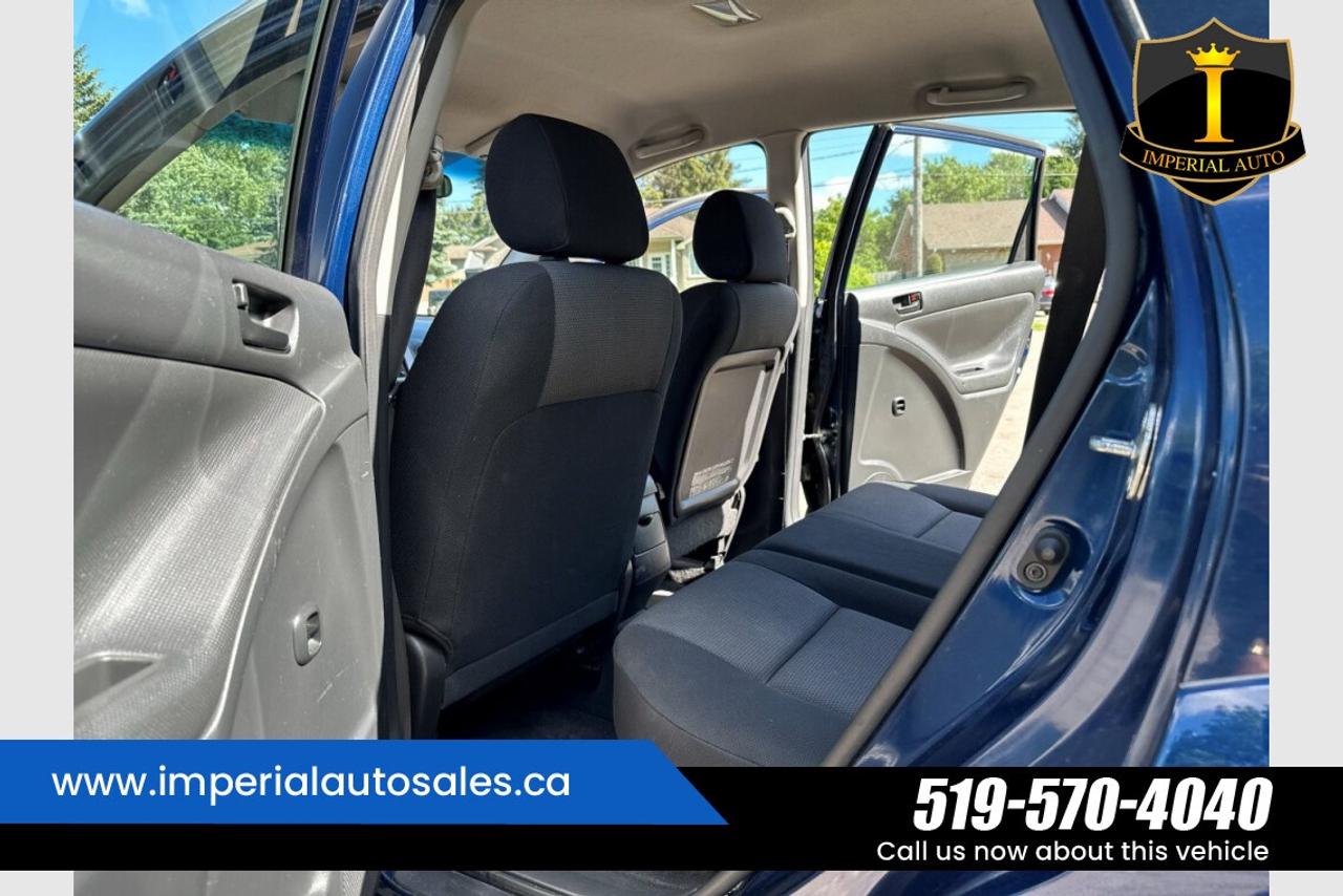 2007 Pontiac Vibe Base Photo